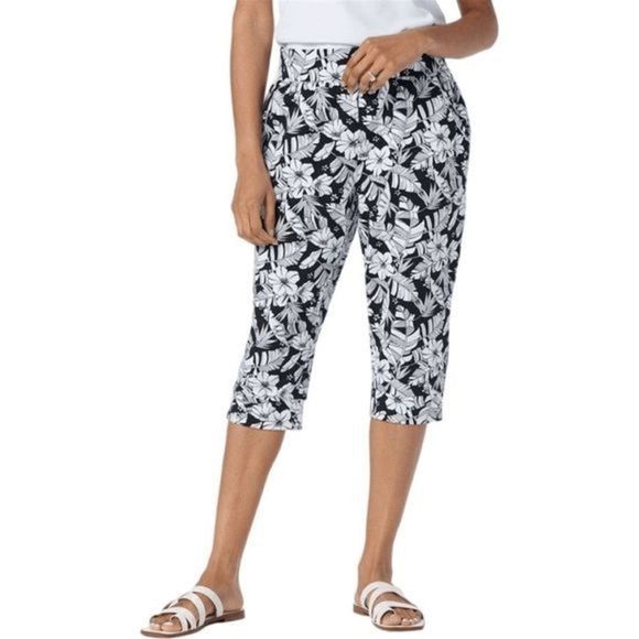 AnyBody Cozy Knit French Terry Printed Ultra Crop Pant Black&white - Picture 2 of 4